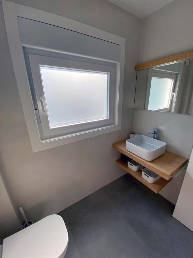 Apartamentos Angelito Playa América Nigrán Extérieur photo
